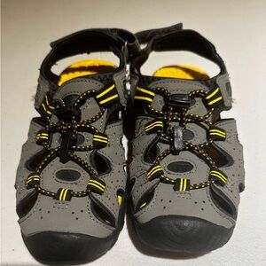 Khombu Youth Boys Sandals Gray Yellow Size 2
